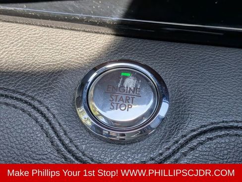 Used 2024 Lincoln Navigator Premiere AWD/4WD image 28