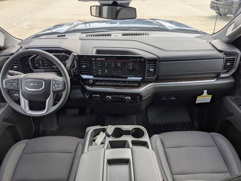 New 2026 GMC Sierra 1500 Elevation image 19