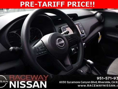 New 2025 Nissan Kicks Play S image 14