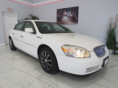 Used 2007 Buick Lucerne CXL FWD image 2