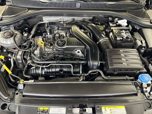 Used 2024 Volkswagen Jetta SE image 27