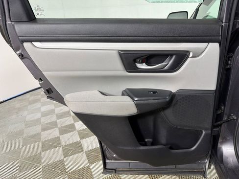 Used 2017 Honda CR-V LX image 21