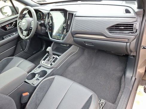 Used 2025 Subaru Forester Touring w/ Touring Package image 50