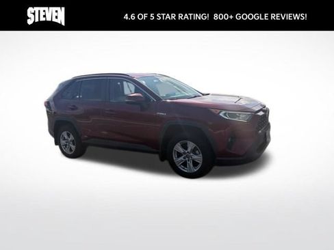 Used 2020 Toyota RAV4 XLE w/ Carpet Mat Package AWD/4WD image 9