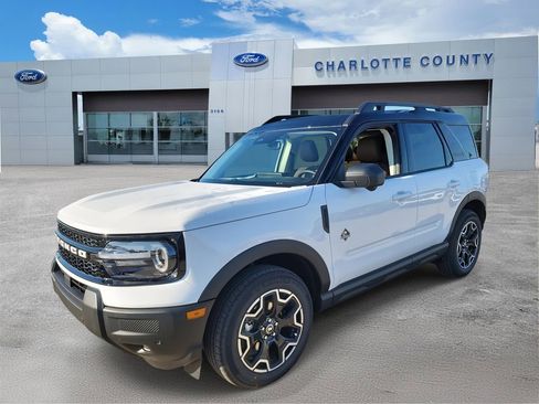 New 2025 Ford Bronco Sport Outer Banks w/ Outer Banks Tech Package+ AWD/4WD image 2