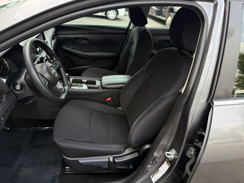 Used 2024 Nissan Sentra S FWD image 18