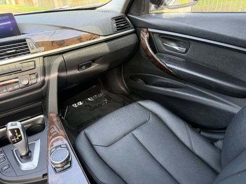 Used 2015 BMW 320i Sedan RWD image 15