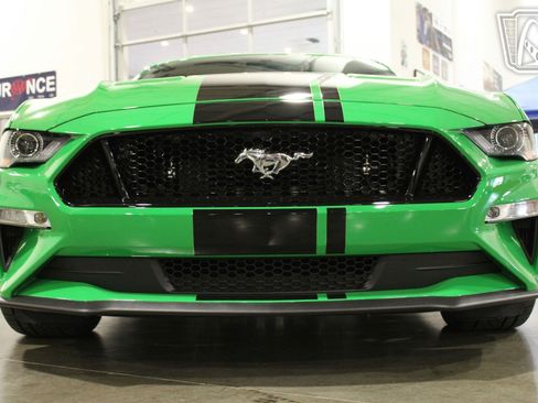 Used 2019 Ford Mustang GT RWD image 33