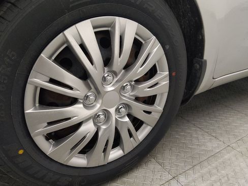 Used 2017 Kia Rio LX FWD image 31