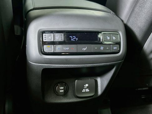 Used 2025 Hyundai Palisade Calligraphy AWD/4WD image 25