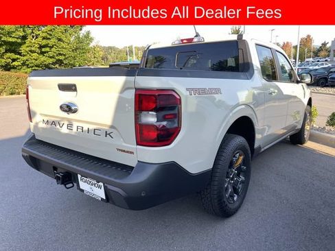 Used 2024 Ford Maverick Tremor w/ Tremor Off-Road Package AWD/4WD image 11