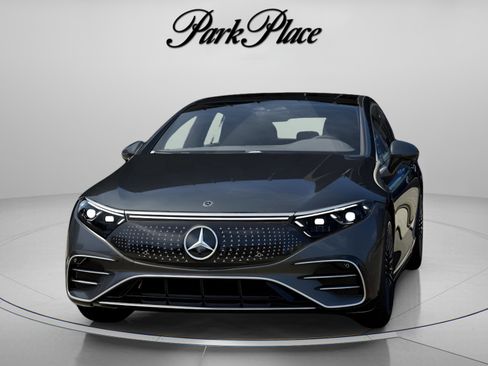 Certified 2023 Mercedes-Benz EQS 580 4MATIC Sedan image 37