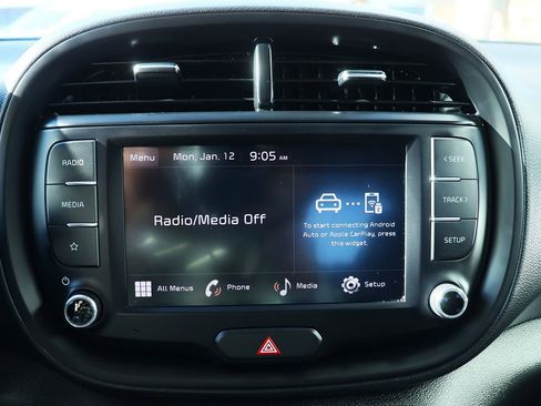 Used 2024 Kia Soul LX w/ Option Group 015 image 44