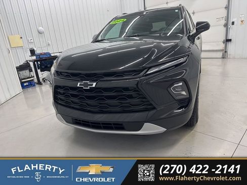 Used 2024 Chevrolet Blazer LT w/ Convenience Package image 8