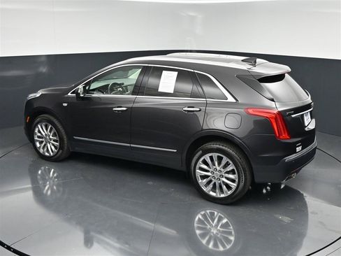Used 2017 Cadillac XT5 Premium Luxury AWD/4WD image 26