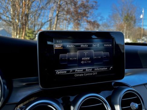 Used 2018 Mercedes-Benz C 300 C 300 image 41