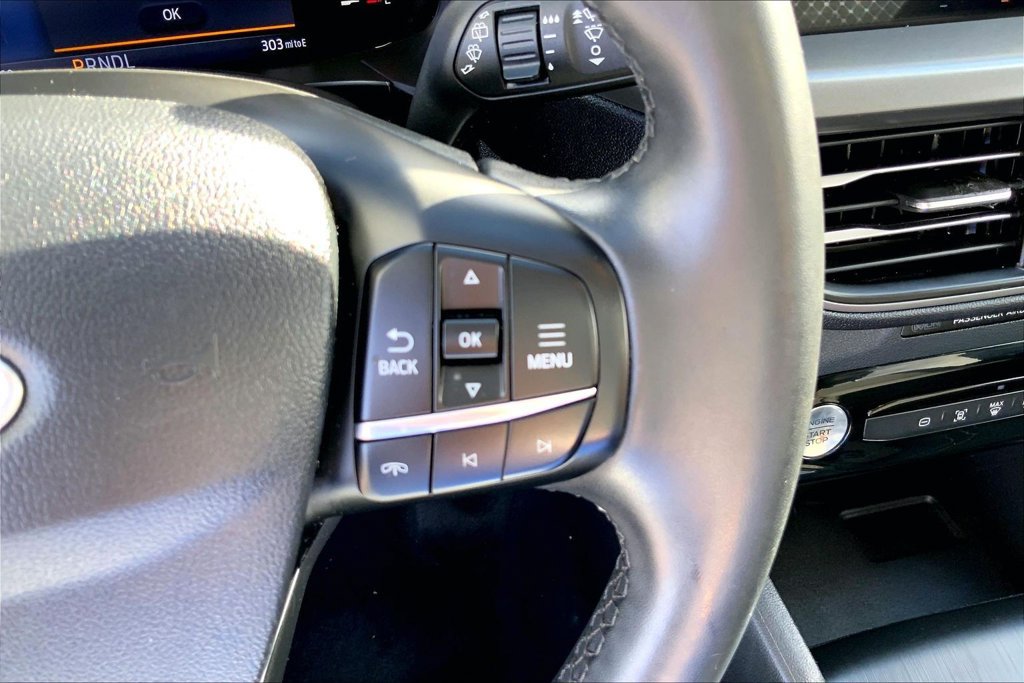 Used 2023 Ford Escape Active w/ Tech Pack #1 FWD image 12