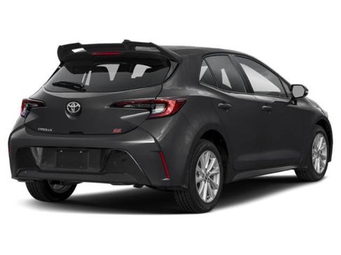 New 2026 Toyota Corolla SE image 2