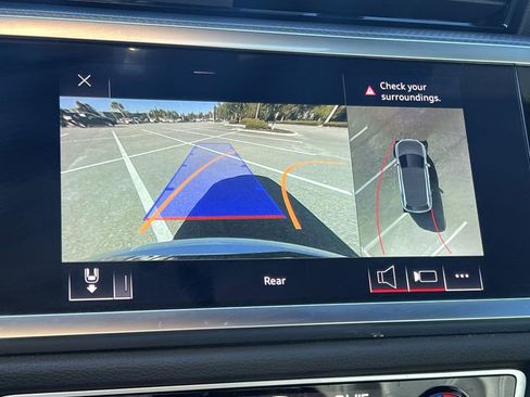 Used 2021 Audi Q3 2.0T Premium Plus w/ Premium Plus Package image 19