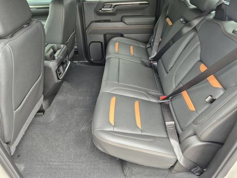 Used 2026 GMC Sierra 1500 AT4 w/ Technology Package AWD/4WD image 22