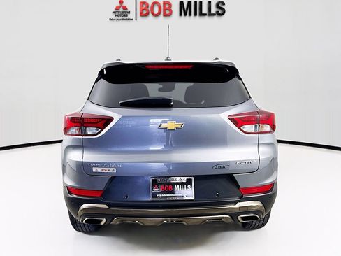 Used 2021 Chevrolet TrailBlazer ACTIV w/ Convenience Package FWD image 6