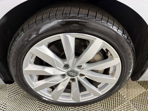 Used 2017 Audi A4 2.0T Premium image 13