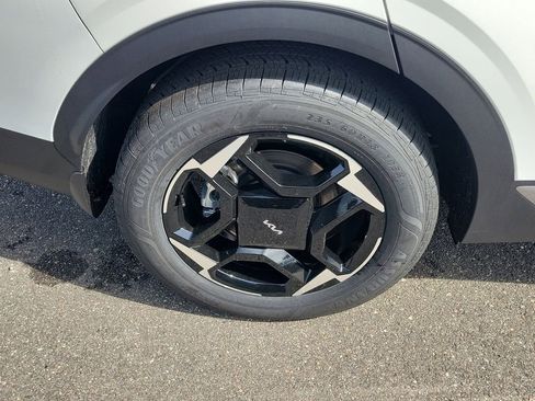 New 2026 Kia Sportage AWD Hybrid image 38