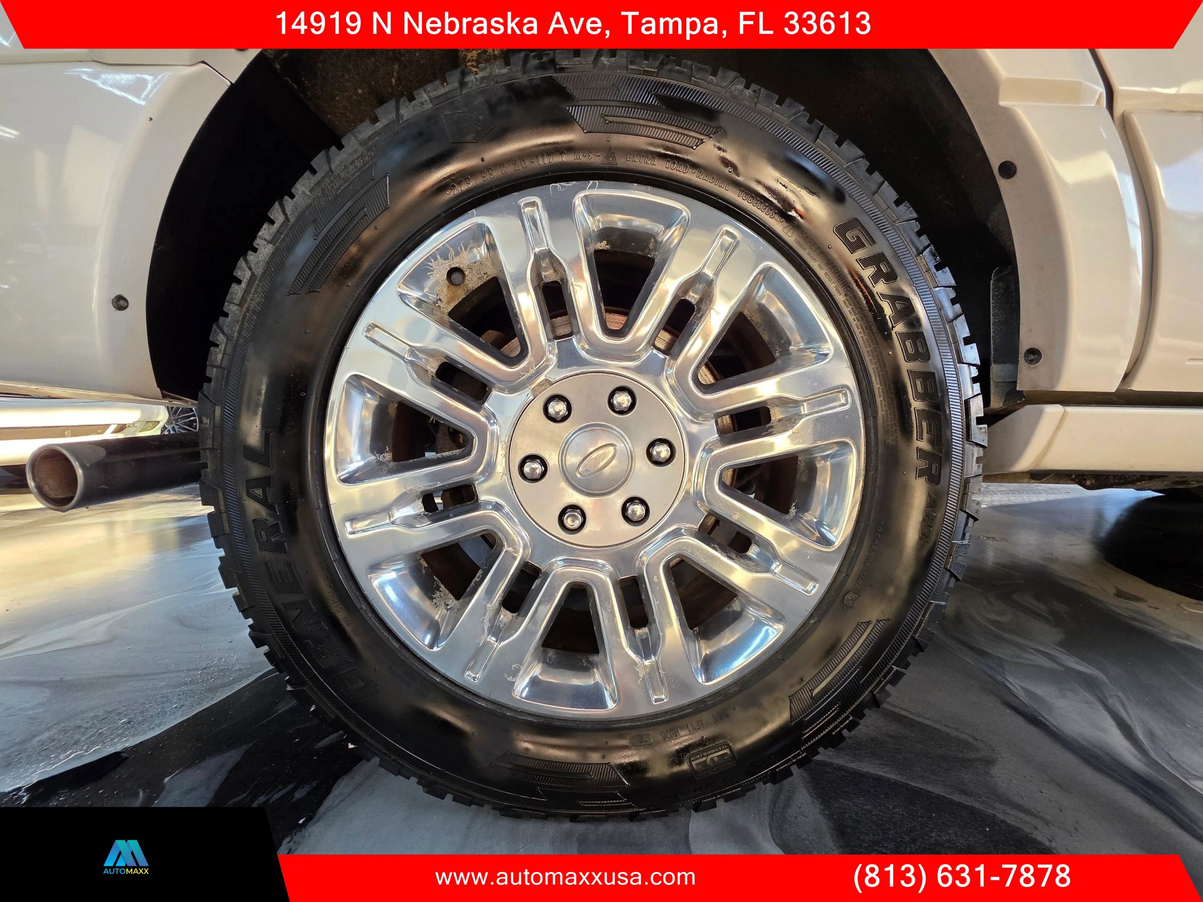 Used 2013 Ford Expedition Limited RWD image 34