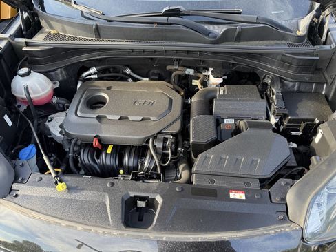 Used 2021 Kia Sportage LX AWD/4WD image 11
