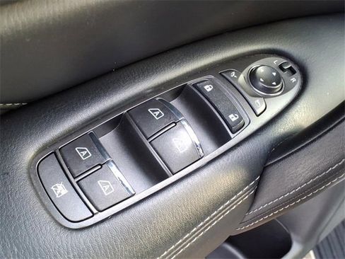 Used 2024 INFINITI QX80 Luxe image 20