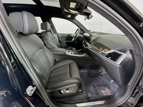 Used 2024 BMW ALPINA XB7 AWD/4WD image 31