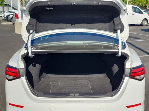 Certified 2024 Nissan Sentra SV image 24