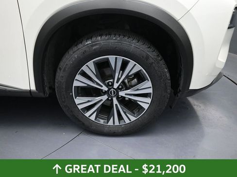 Used 2023 Nissan Rogue SV AWD/4WD image 19