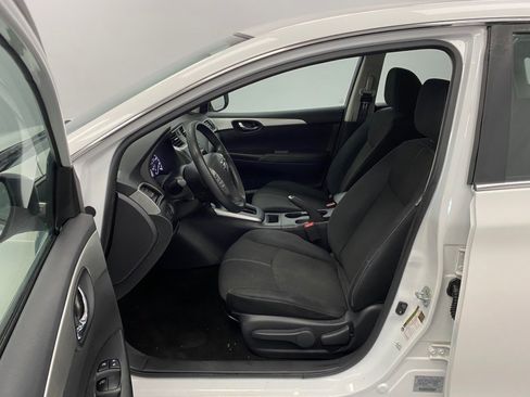 Used 2016 Nissan Sentra S image 20