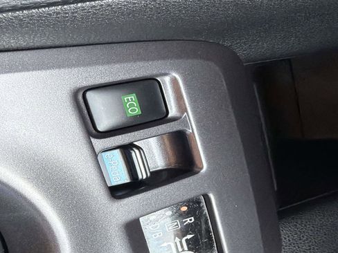 Used 2023 Nissan Leaf S FWD image 27