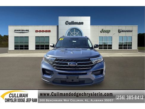 Used 2021 Ford Explorer XLT image 8