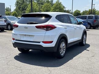 Used 2017 Hyundai Tucson SE FWD video 2