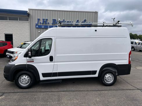 Used 2021 RAM ProMaster 1500 FWD image 4