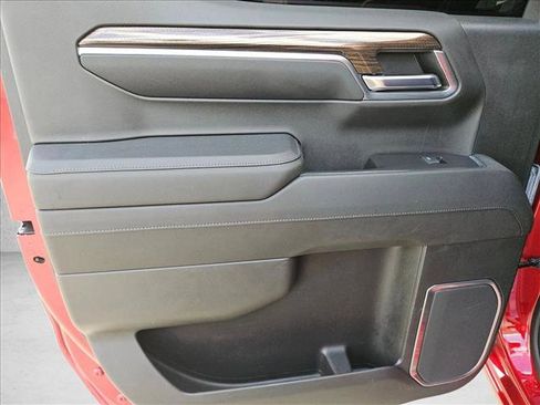 Used 2023 Chevrolet Silverado 1500 LT RWD image 13