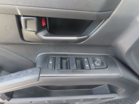 Used 2026 Toyota Tacoma SR5 image 22