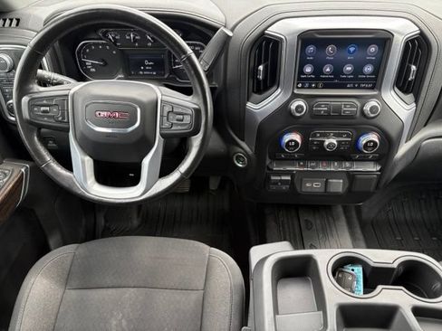 Used 2021 GMC Sierra 1500 Elevation w/ X31 Off-Road Package AWD/4WD image 3