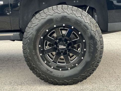 Used 2015 GMC Yukon XL Denali w/ Premium Package image 11