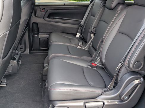 Certified 2026 Honda Odyssey Sport-L image 16