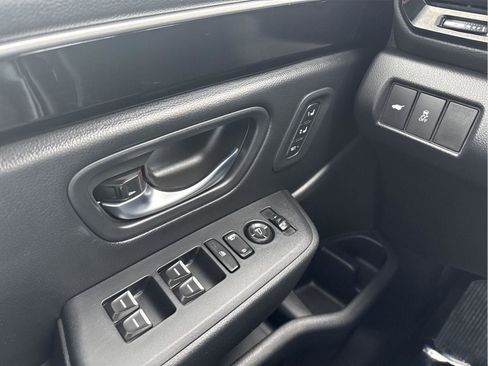 Used 2023 Honda Pilot EX-L image 11