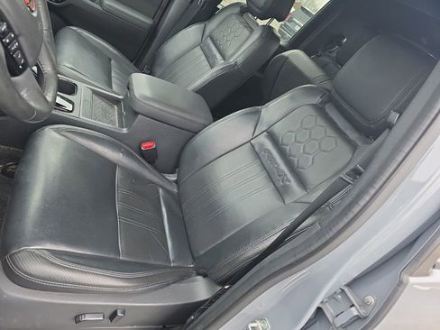 Used 2022 Nissan Frontier PRO-4X w/ Pro-4X Premium Package image 11