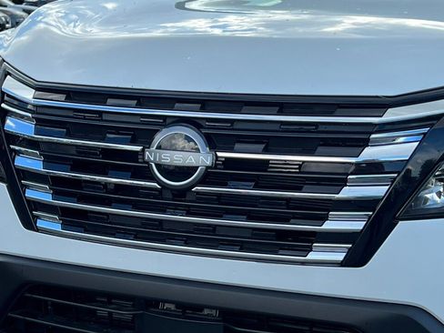 New 2026 Nissan Rogue SV image 36