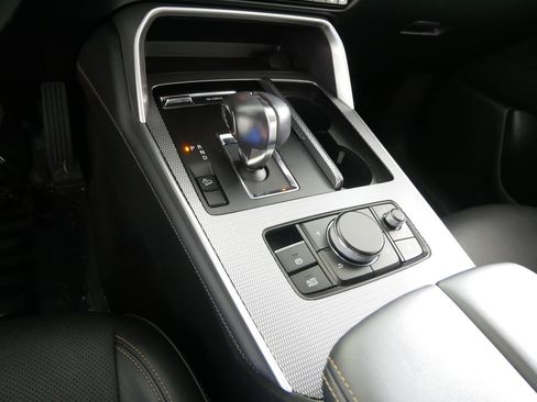Used 2024 MAZDA CX-90 3.3 Turbo w/ Preferred Plus AWD/4WD image 24