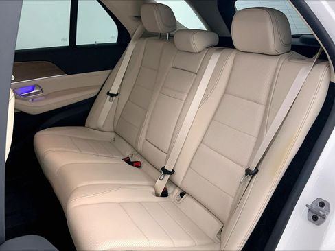 Used 2024 Mercedes-Benz GLE 350 4MATIC image 17