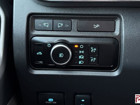 Used 2024 Ford F350 Lariat w/ Lariat Ultimate Package image 33