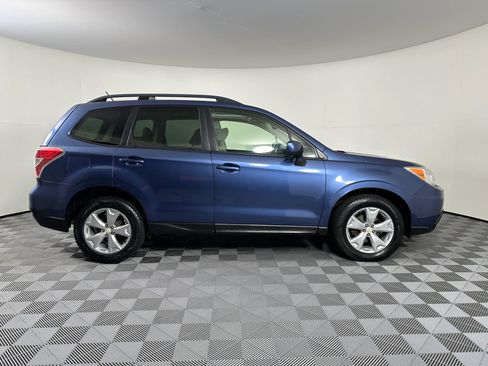 Used 2014 Subaru Forester 2.5i Premium image 8